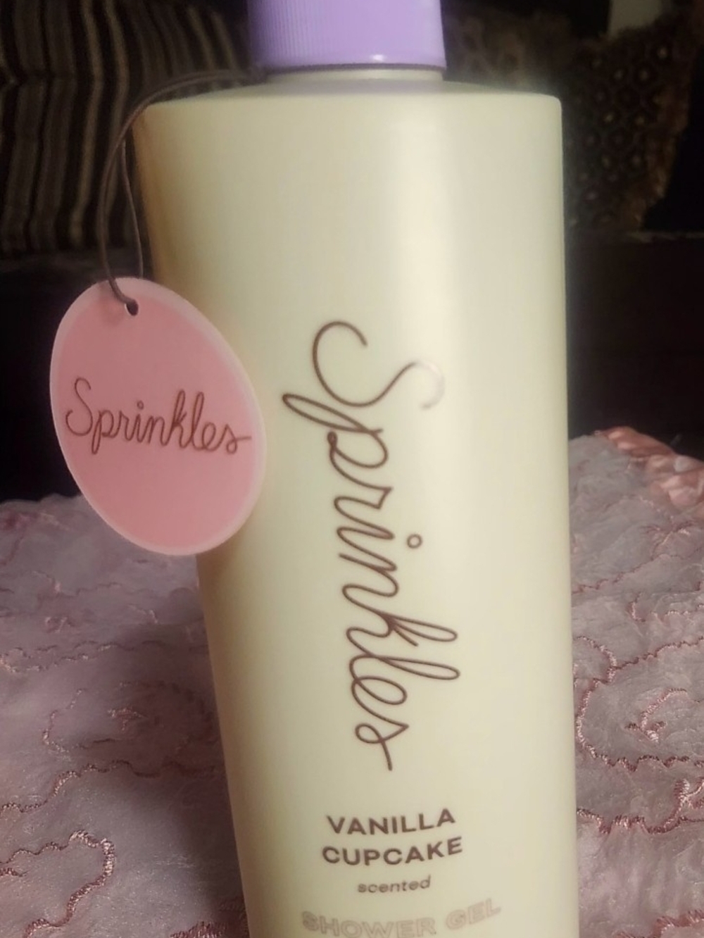 Sprinkles Vanilla Cupcake Shower Gel - Cream with Pink Cap